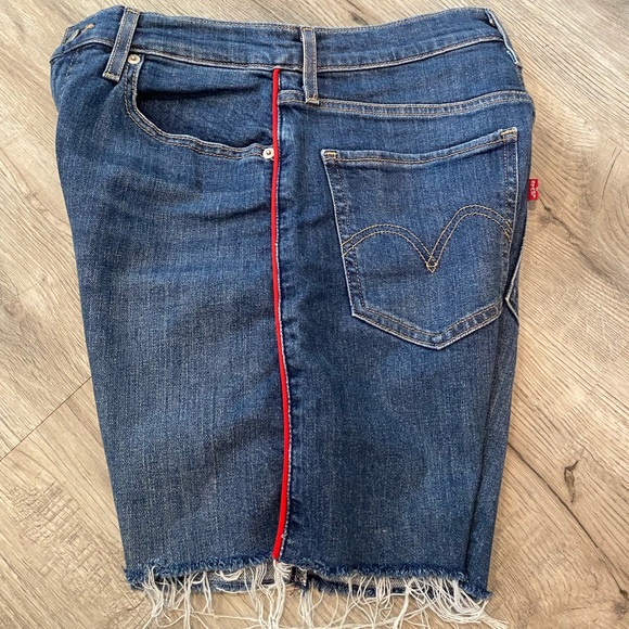 Levis Mile High Shorts Womens 27 Blue Wide Leg Denim Red Stitching Cutoff Summer - Picture 3 of 6